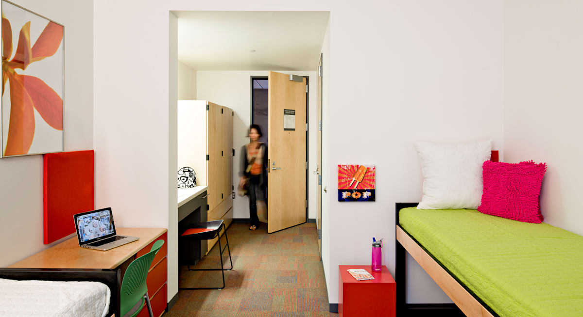 Interior-of-ILLC-Dorm-room