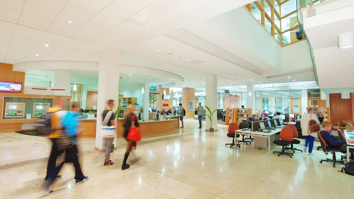 QUB foyer in the main site tower
