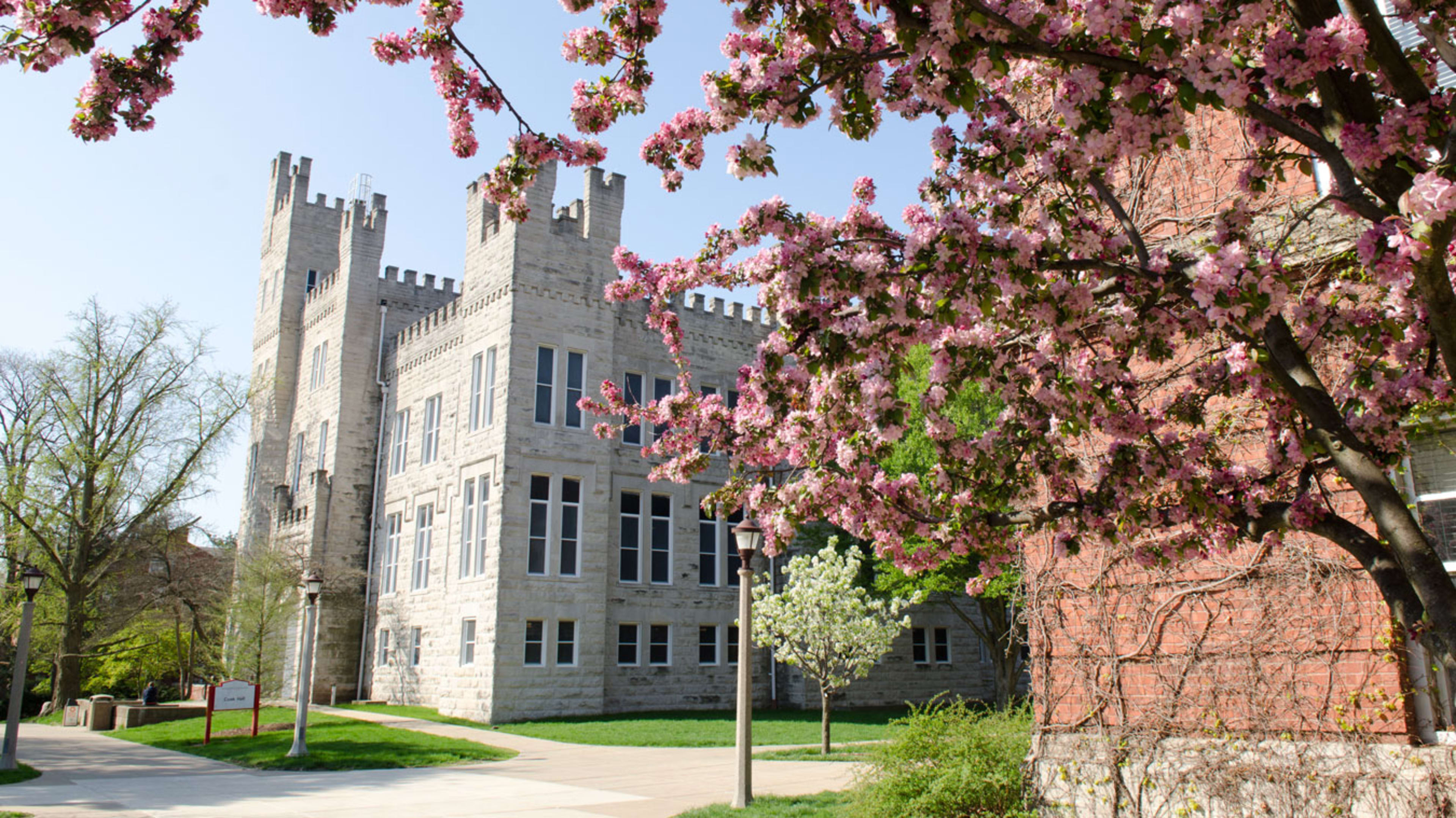 Illinois State Campus Image 2